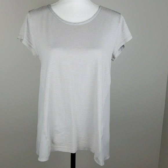 Banana Republic Tops - Banana Republic gray hi lo blouse